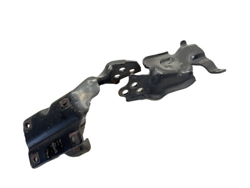 Engine carrier bracket 18 - carrier,
