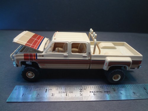 Machines 1977 gmc sierra - m2,
