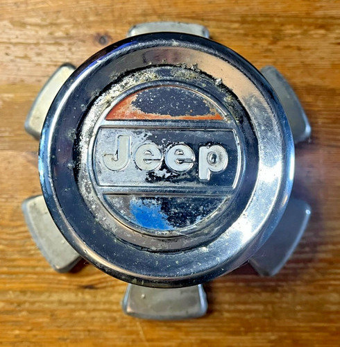 Vintage jeep hub 5359618 wheel - hub,